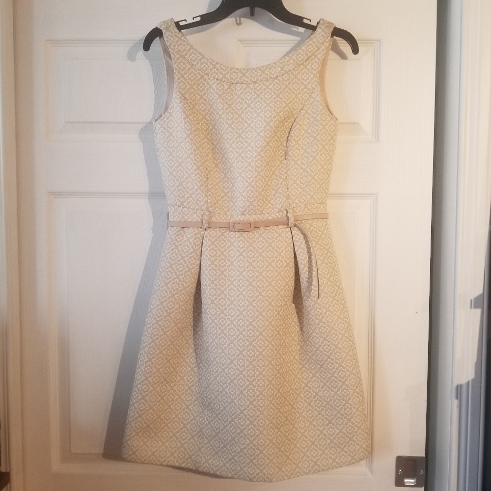 ❇️4for$30❇️ Yumi Tan/white belted dress
